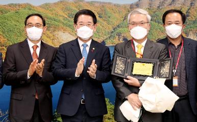 한맥테코산업(주) 인재육성 장학금 기탁